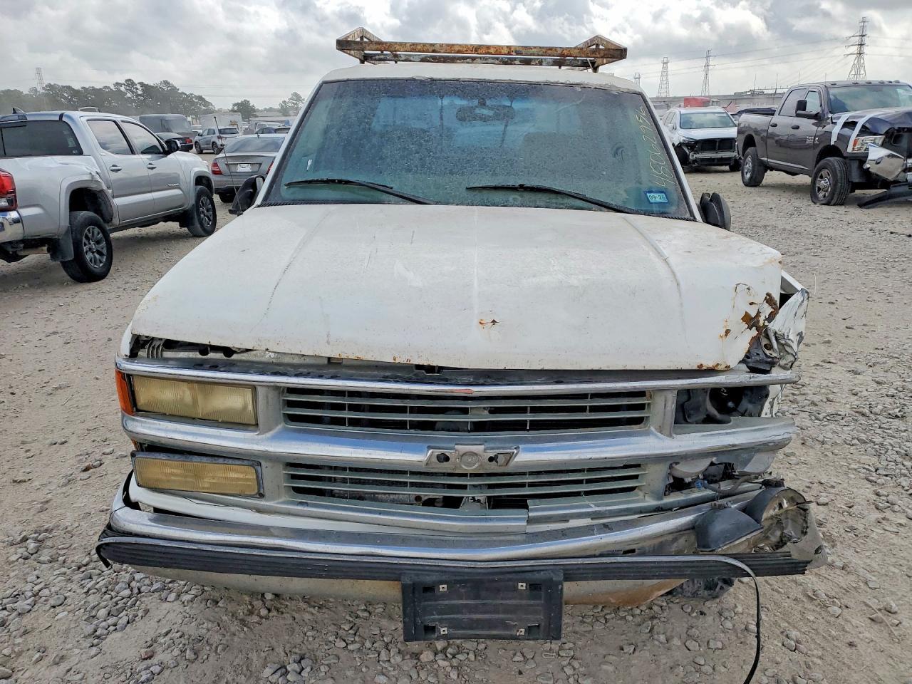 2000 Chevrolet GMT-400 C3500