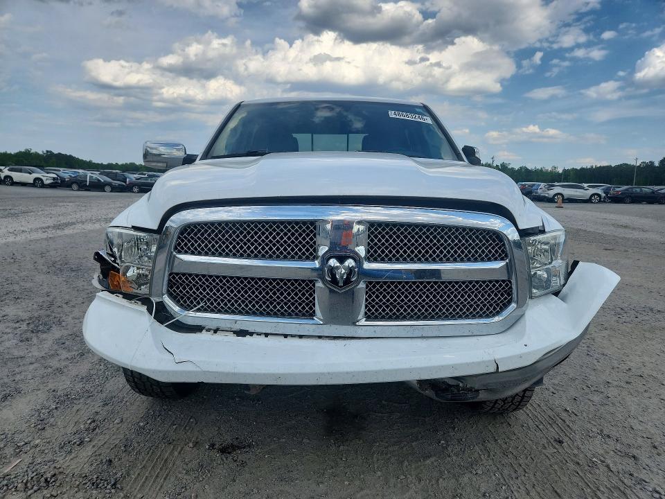 2018 Dodge RAM 1500 SLT
