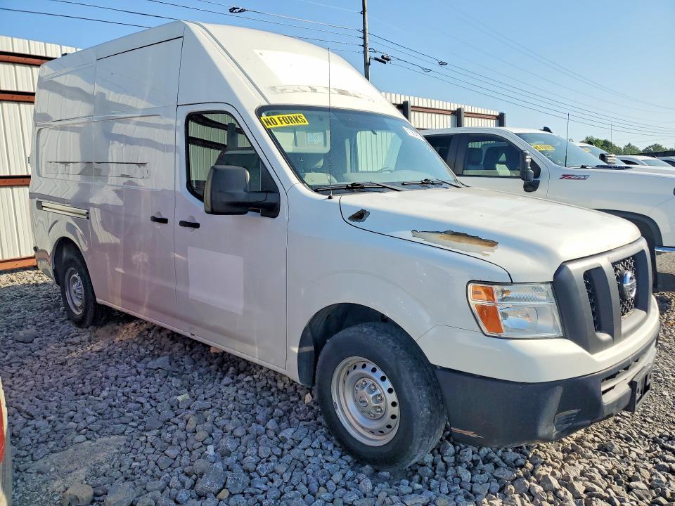 2014 Nissan NV 2500 HD S