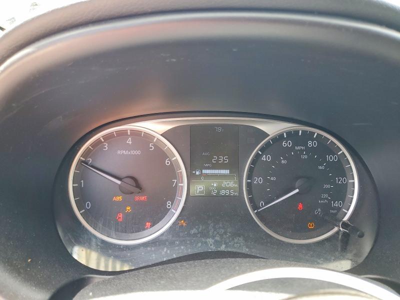 2019 Nissan Kicks s