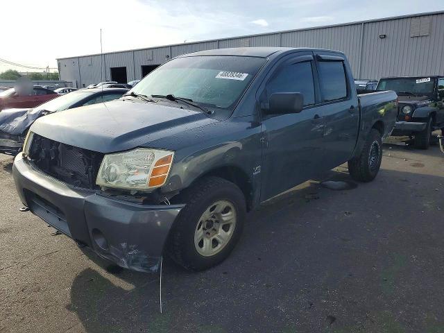 2004 Nissan Titan XE