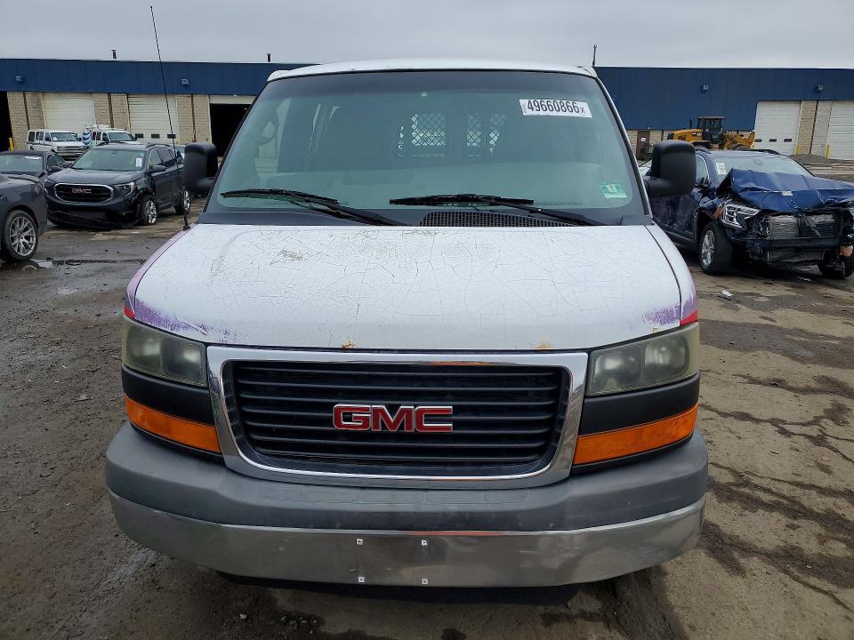 2013 GMC Savana 2500 Cargo Delivery Van