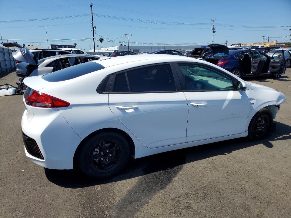 2017 Hyundai Ioniq Hybrid Blue