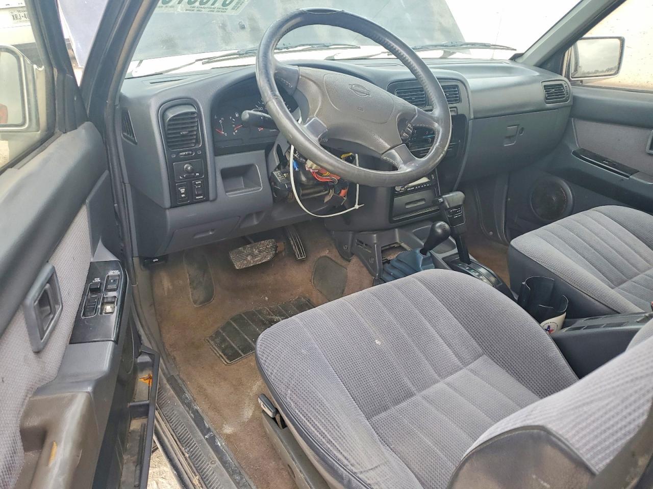 1994 Nissan Truck XE V6