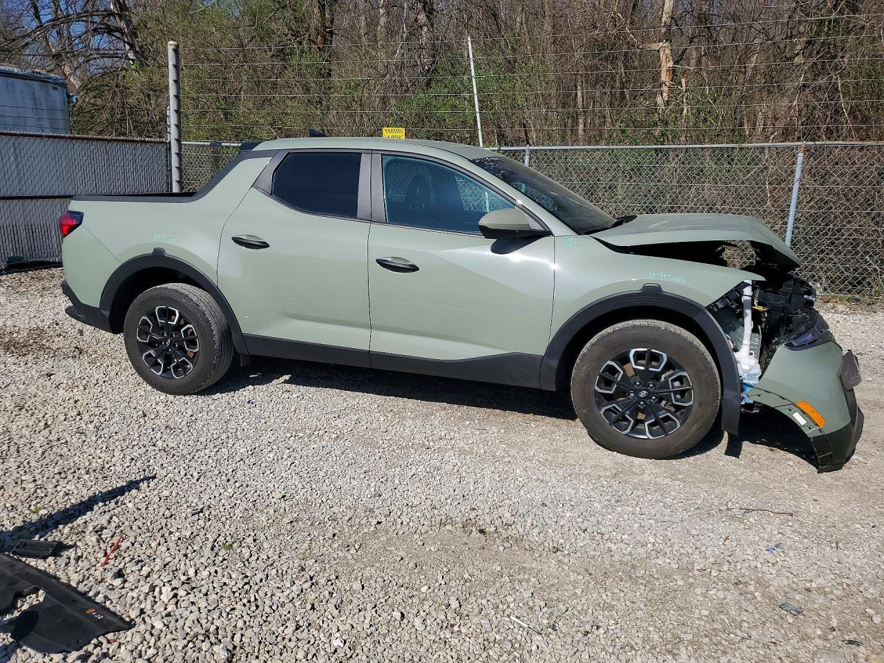 2024 Hyundai Santa Cruz SE