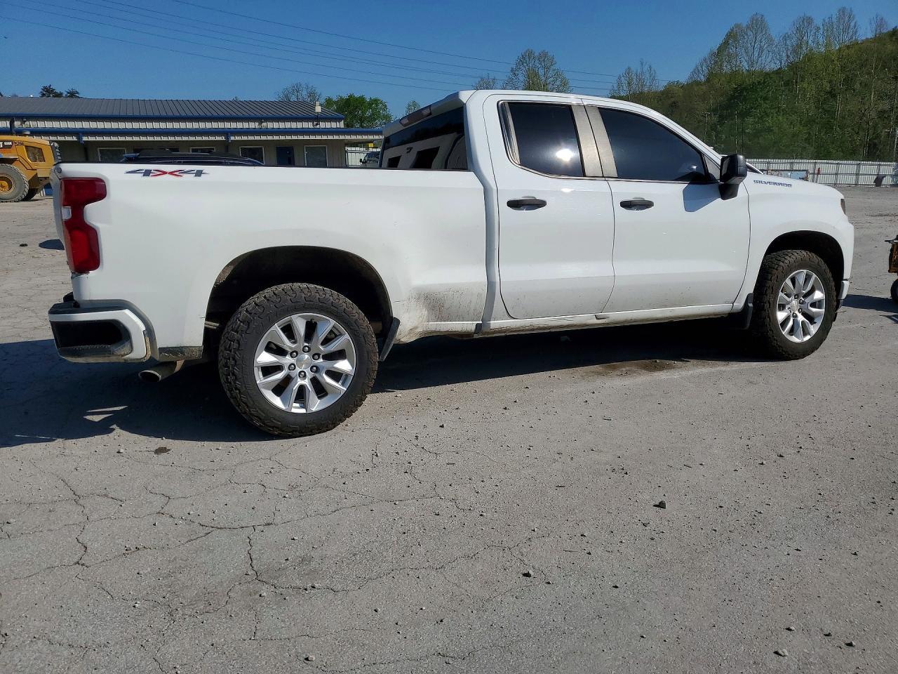 2022 Chevrolet Silverado LTD K1500 Custom