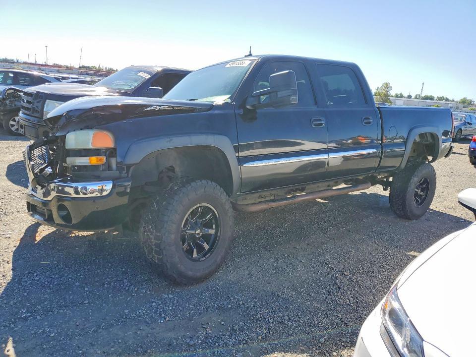 2004 GMC Sierra K2500 Heavy Duty