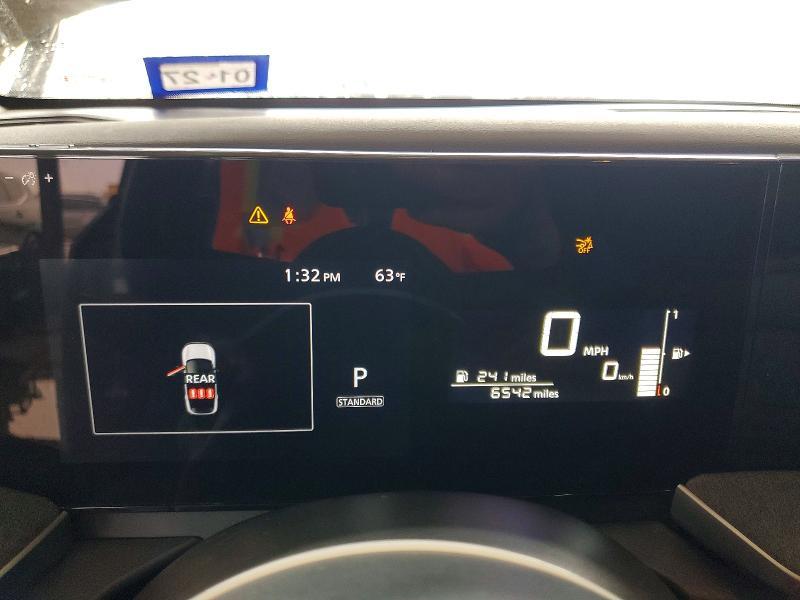 2025 Nissan Kicks sv