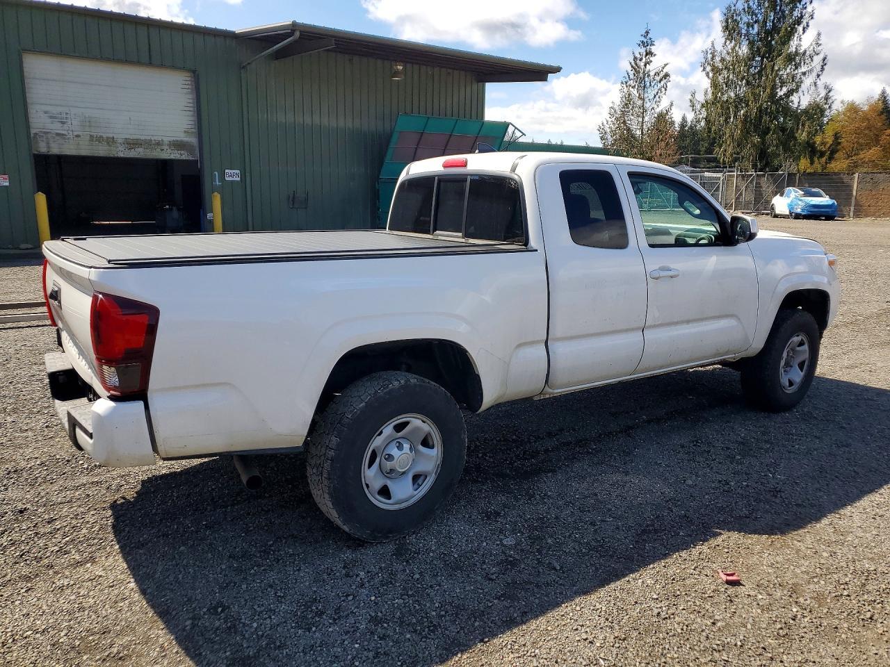 2019 Toyota Tacoma SR