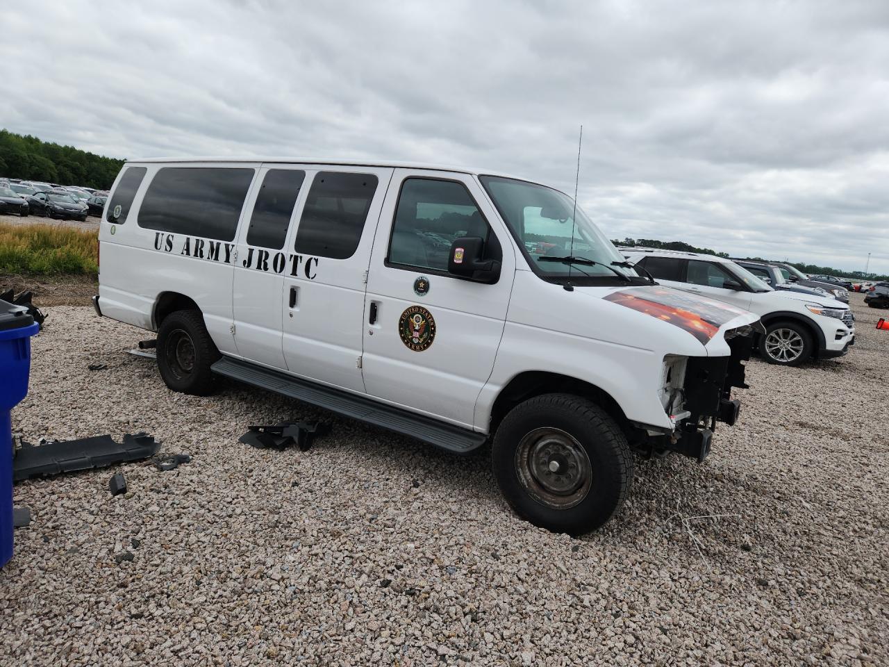 2012 Ford Econoline E350 Super Duty Wagon