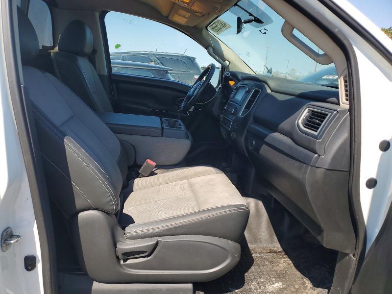 2019 Nissan Titan S