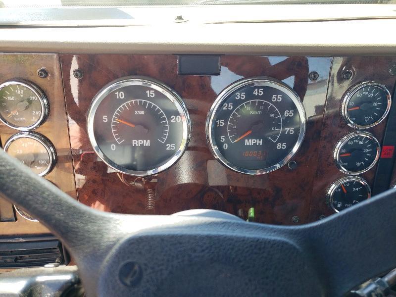 2005 International 9400I Semi Truck