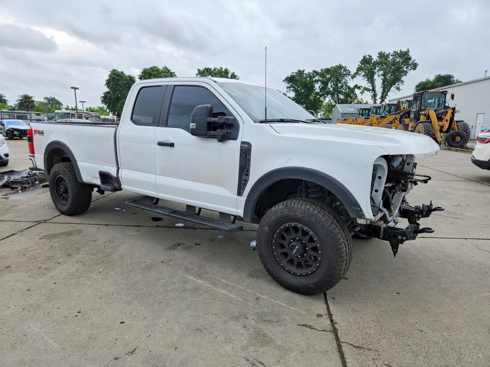 2024 Ford F350 Super Duty