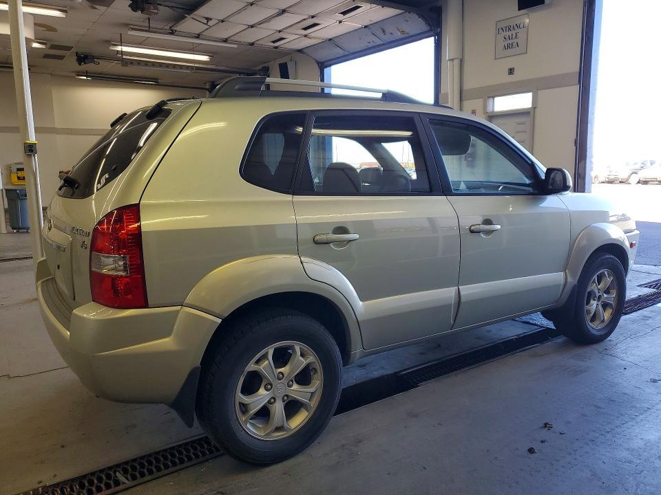 2009 Hyun Tucson Limited 4D su