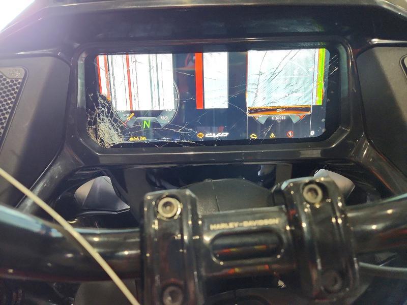 2025 Harley-Davidson Fltrxstse