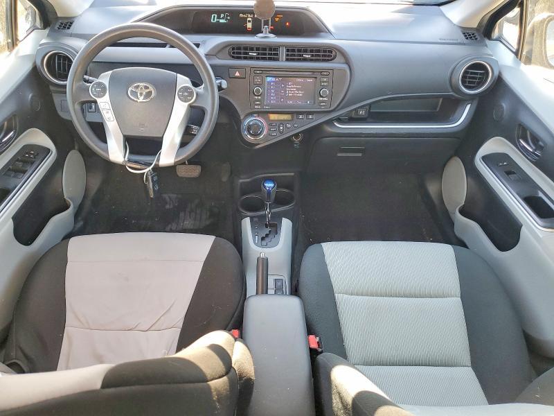 2014 Toyota Prius c Three