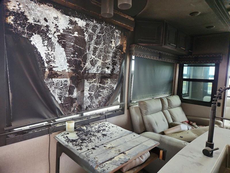 2021 Kz-Rv Durango Camper