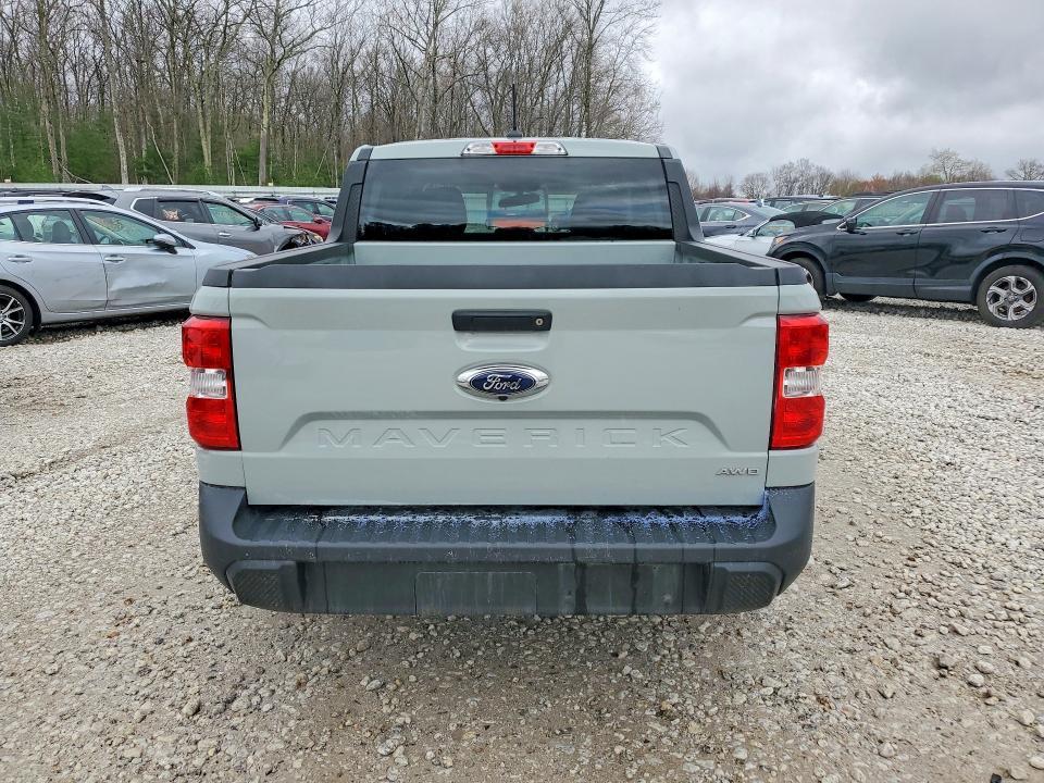 2022 Ford Maverick XL