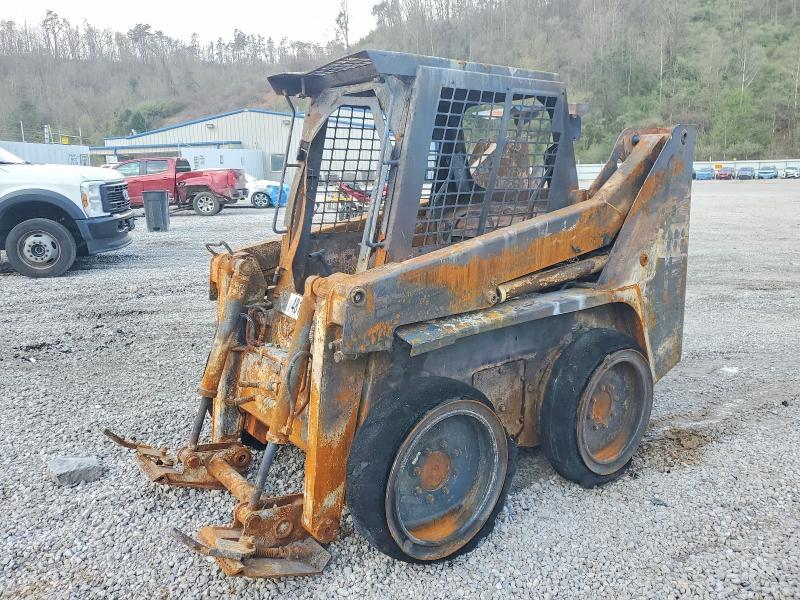 2000 Gehl Skid Steer Loader
