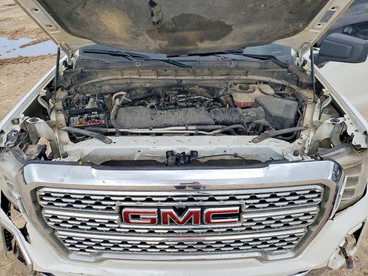 2022 GMC Sierra K1500 SLE