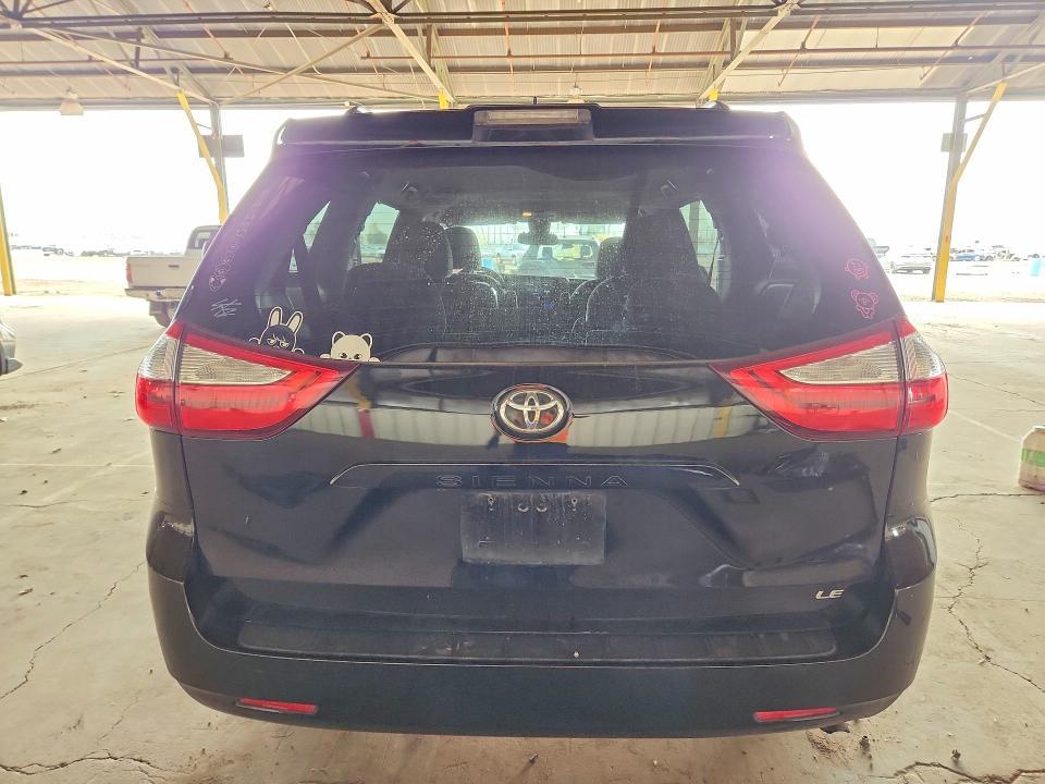 2019 Toyota Sienna le