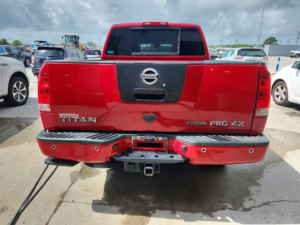 2012 Nissan Titan SV