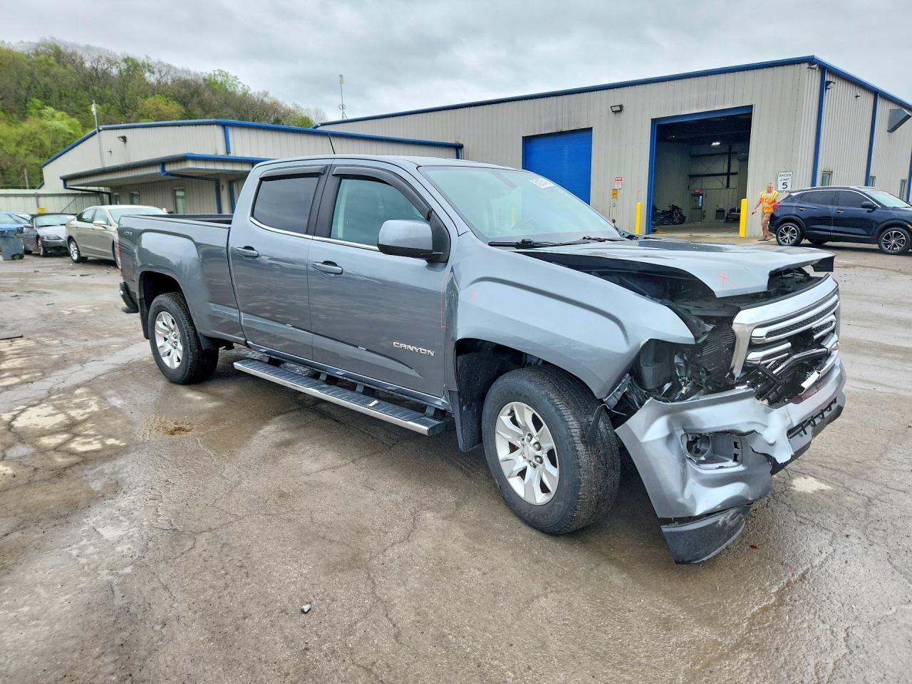 2018 GMC Canyon SLE