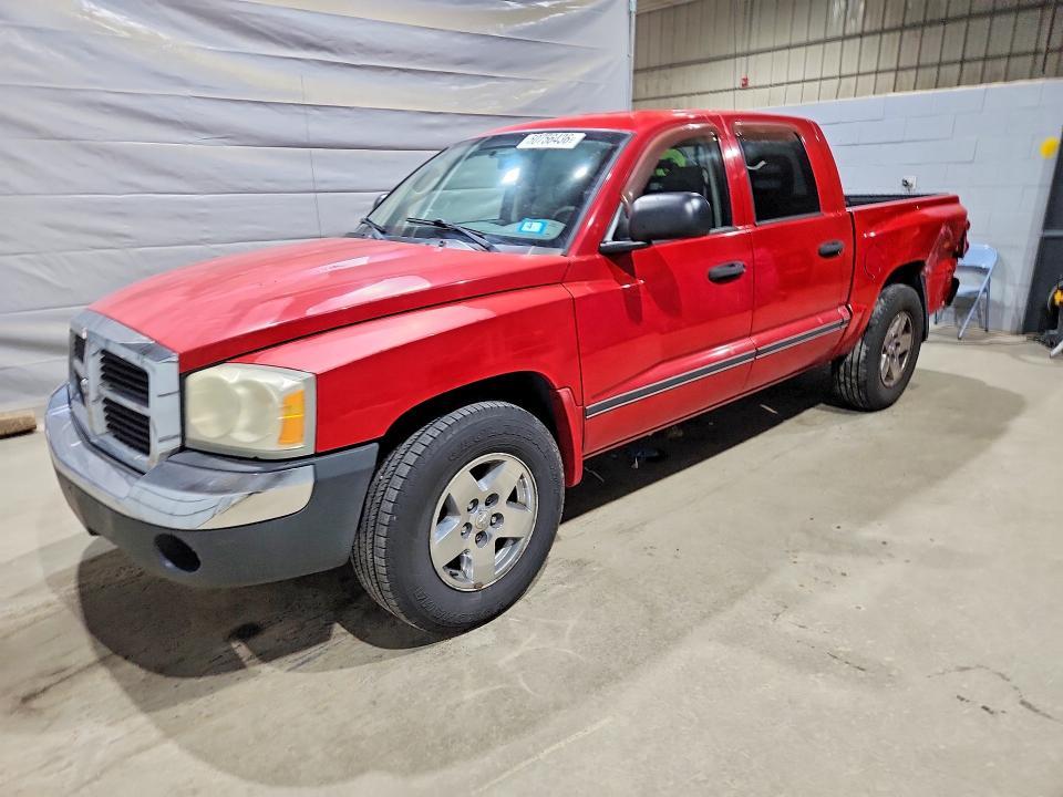 2005 Dodge Dakota Quad SLT