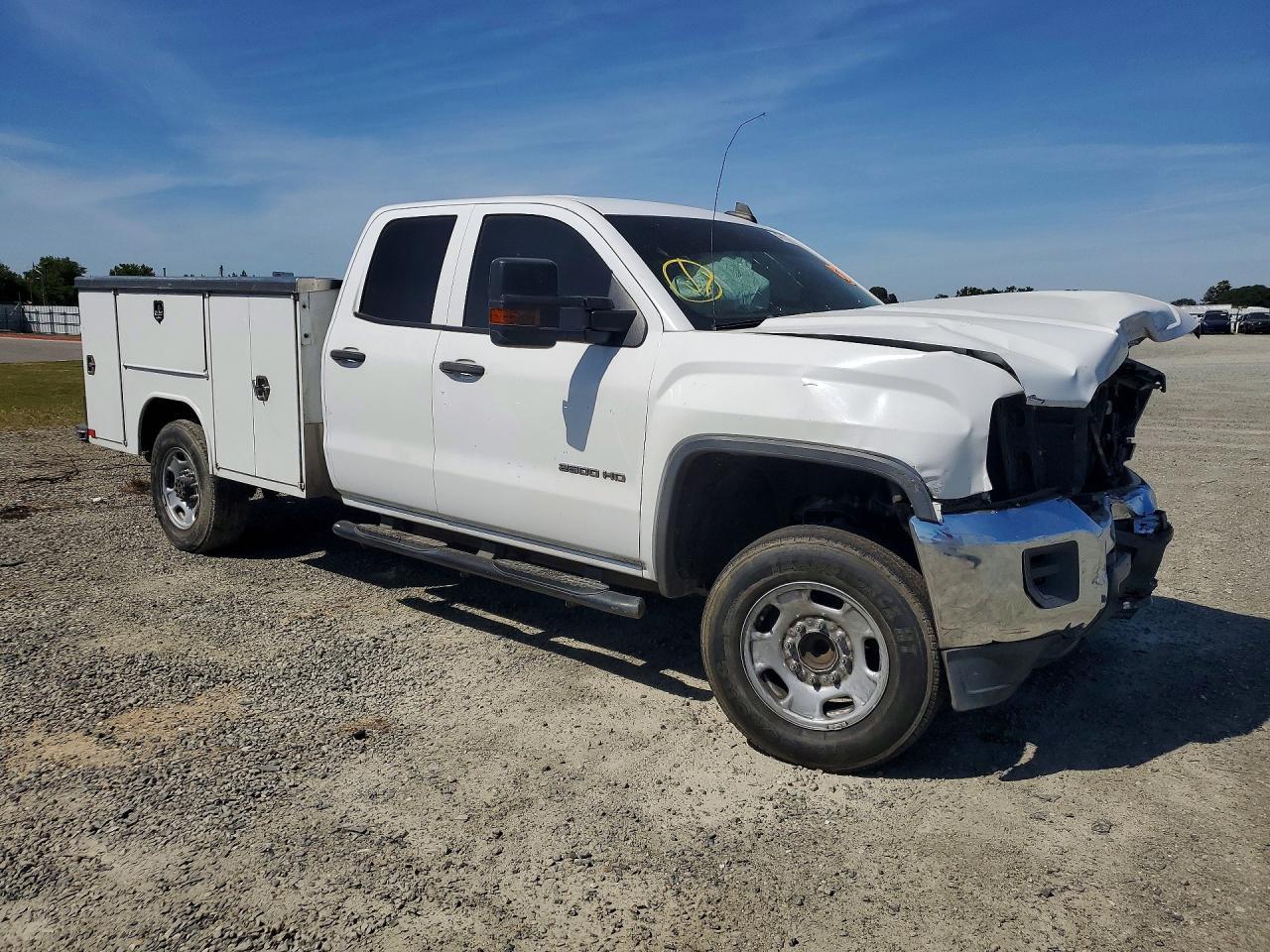 2015 GMC Sierra Utility / Service Truck