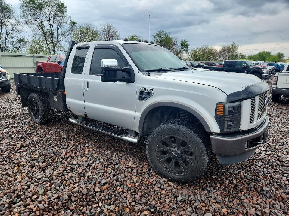 2008 Ford F250 Super Duty Flatbed Truck