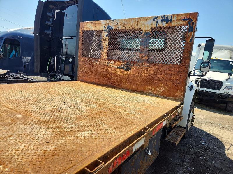 2018 Freigliner 2018 Freightliner Business Class M2 Flatbed Truck