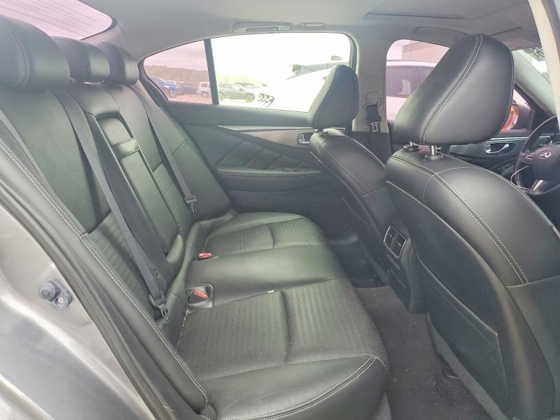 2015 Infiniti Q50 Sport
