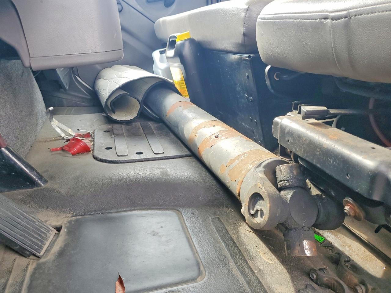 2016 Freigliner 2016 Freightliner Business Class M2 BOX Truck