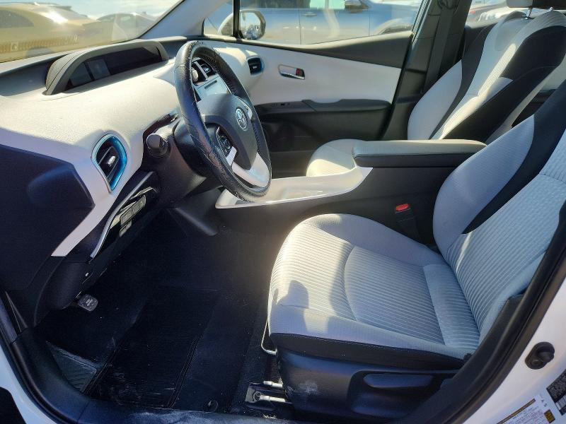 2016 Toyota Prius Three