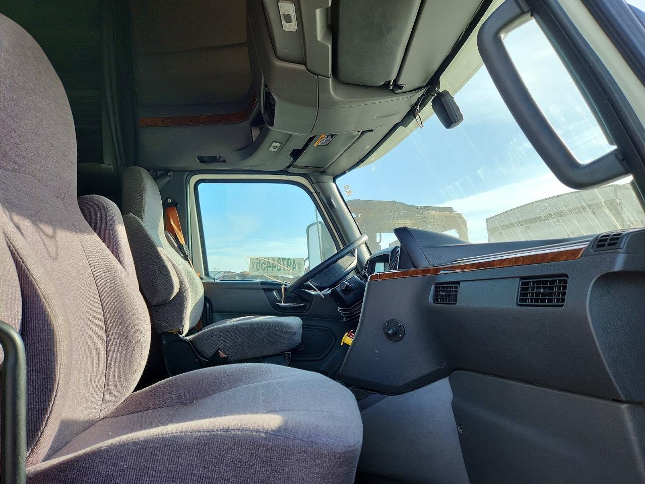 2021 International LT625 Semi Truck