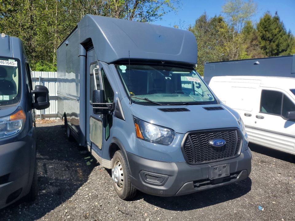 2021 Ford Transit Delivery Truck