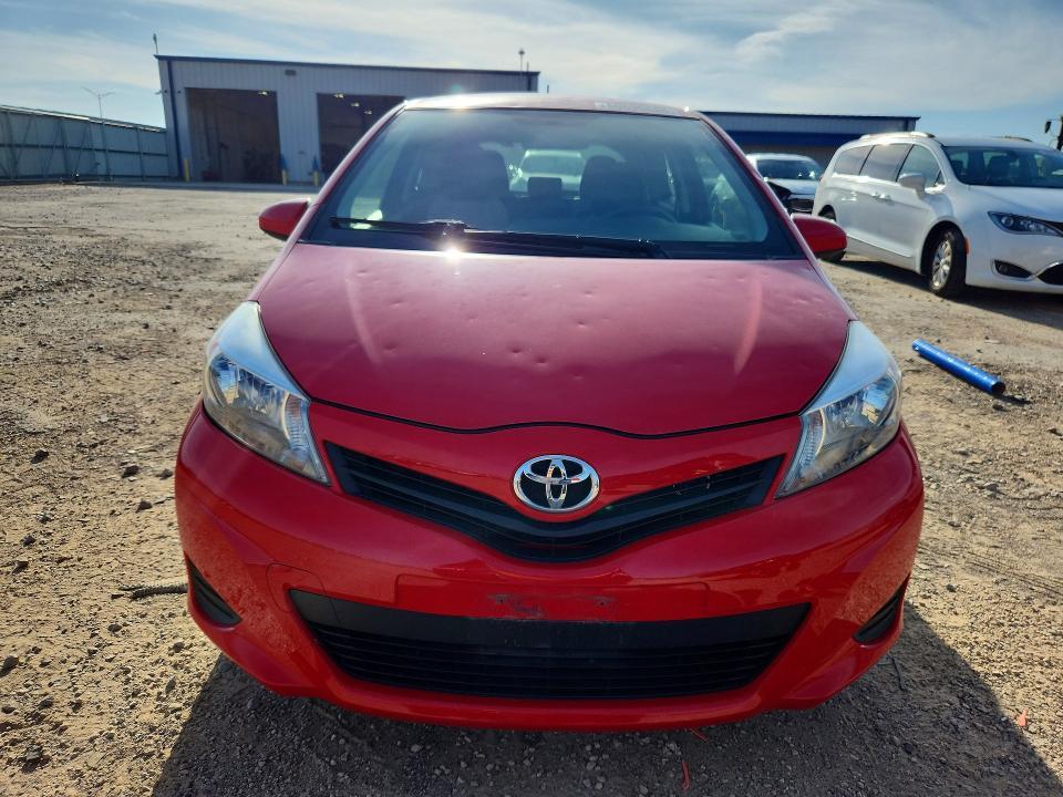2012 Toyota Yaris 3-door le