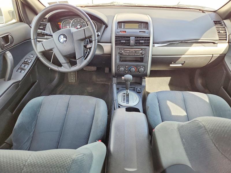 2005 Mitsubishi Galant es Medium