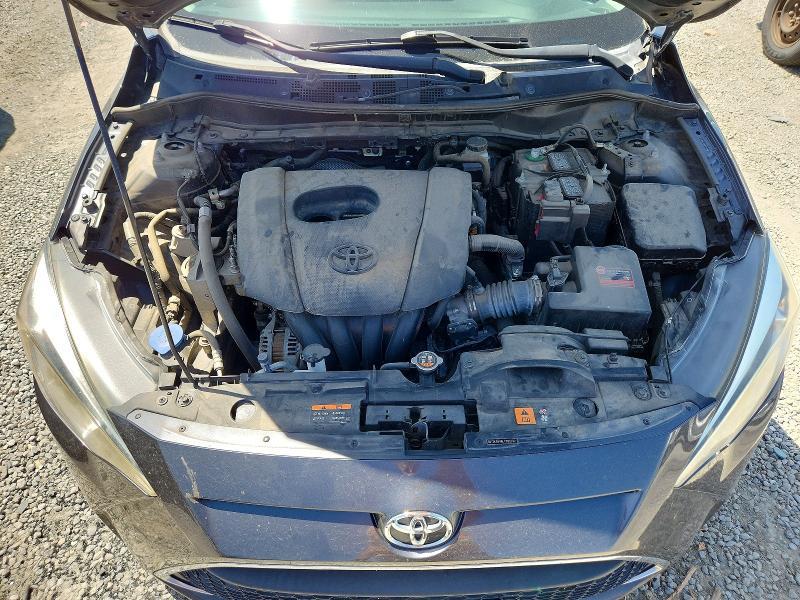 2020 Toyota Yaris Hatchback le
