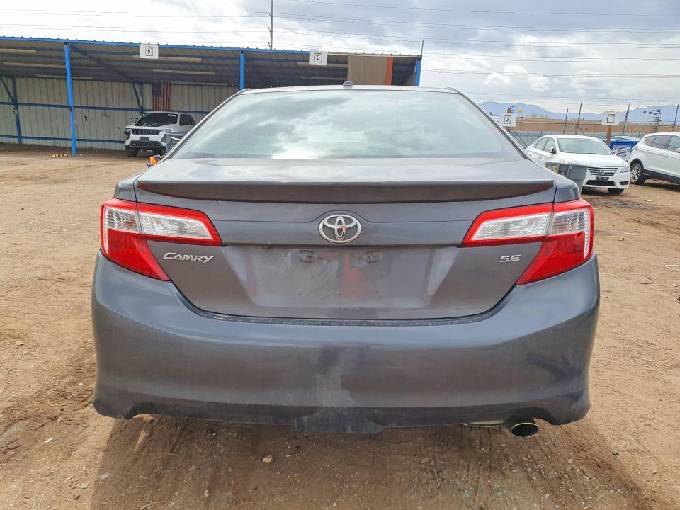 2012 Toyota Camry se