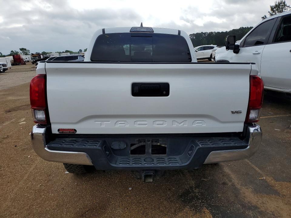 2018 Toyota Tacoma SR5 V6
