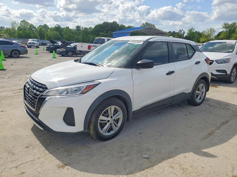 2021 Nissan Kicks s