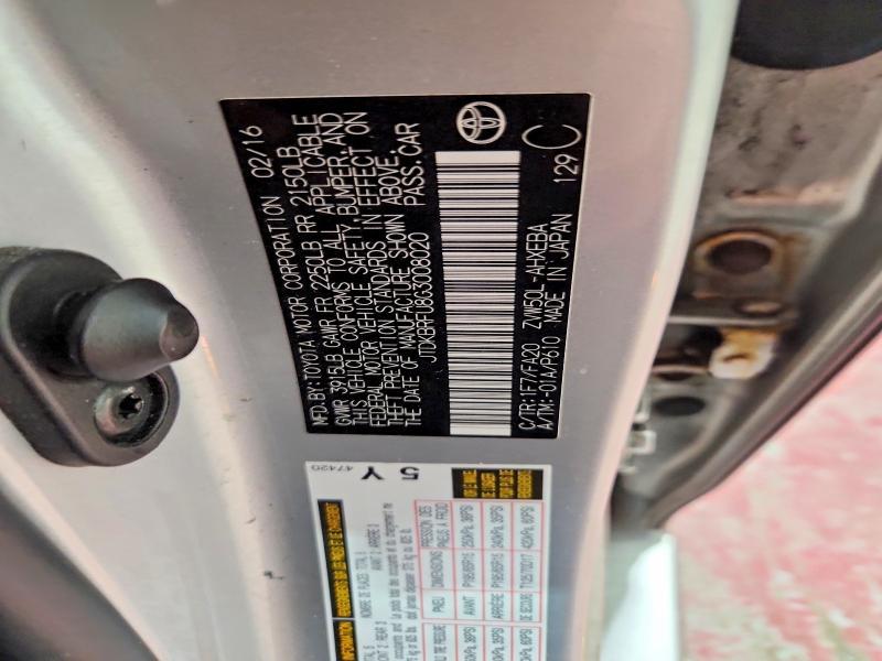 2016 Toyota Prius two