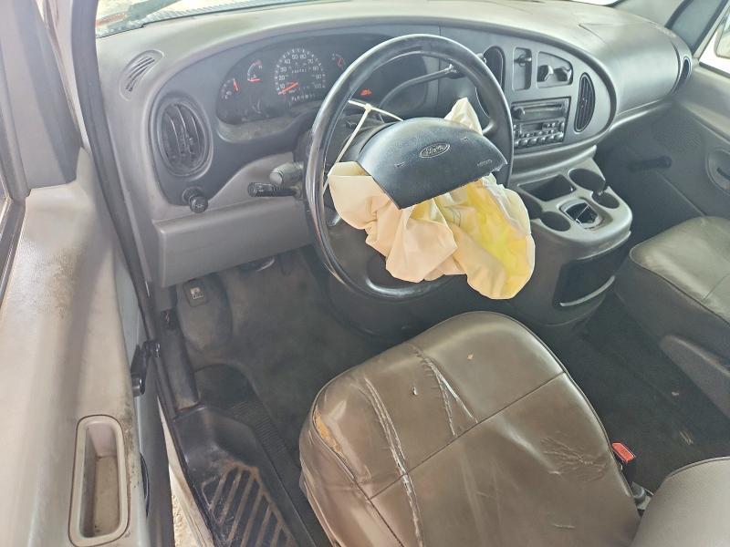 1999 Ford E250 Utility / Service Van