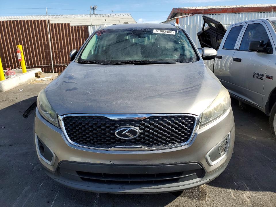 2018 KIA Sorento lx V6