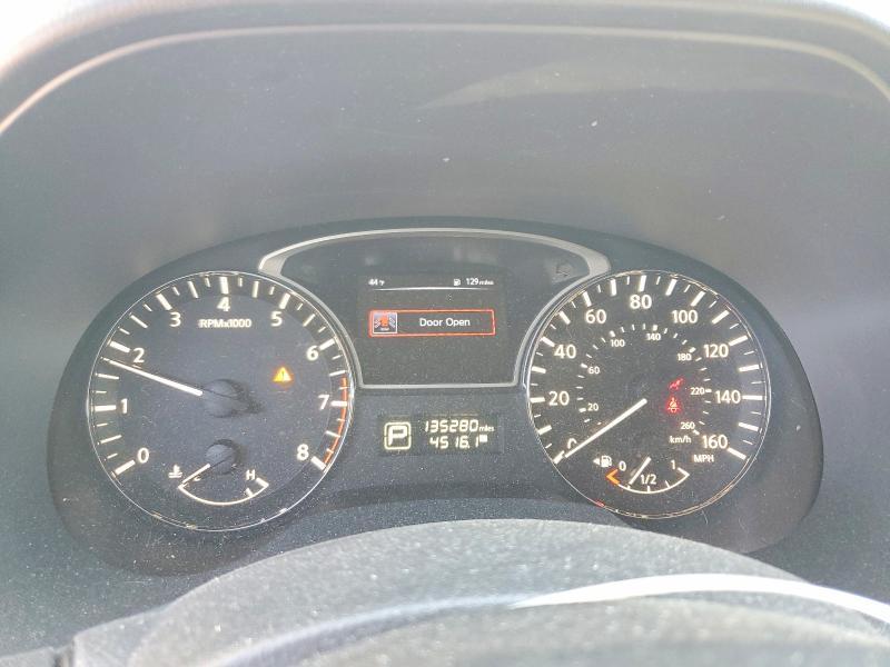 2015 Nissan Pathfinder sv
