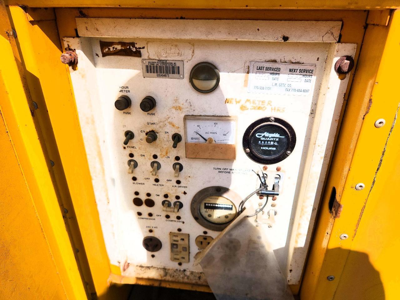 1984 Utility Trailer 1984 Manhole Support Trailer