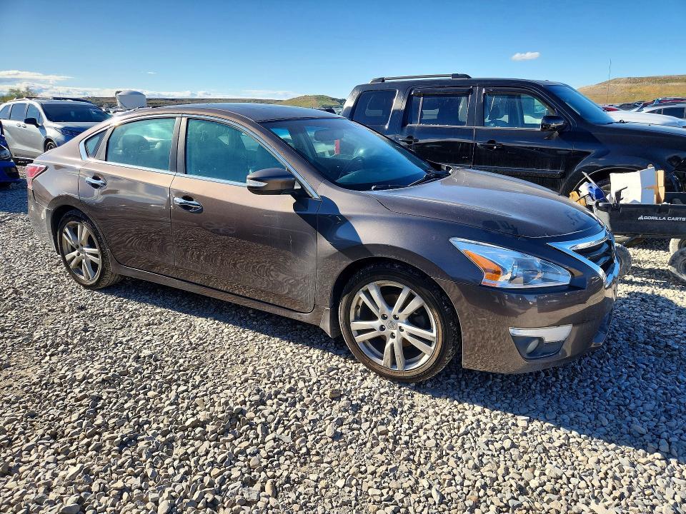 2015 Nissan Altima 3.5 sl