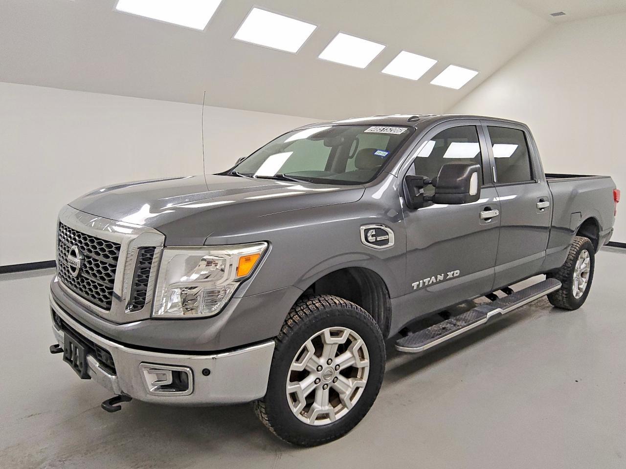 2016 Nissan Titan XD SV