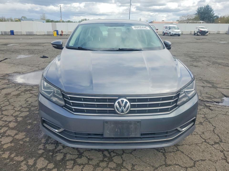 2016 Volkswagen Passat